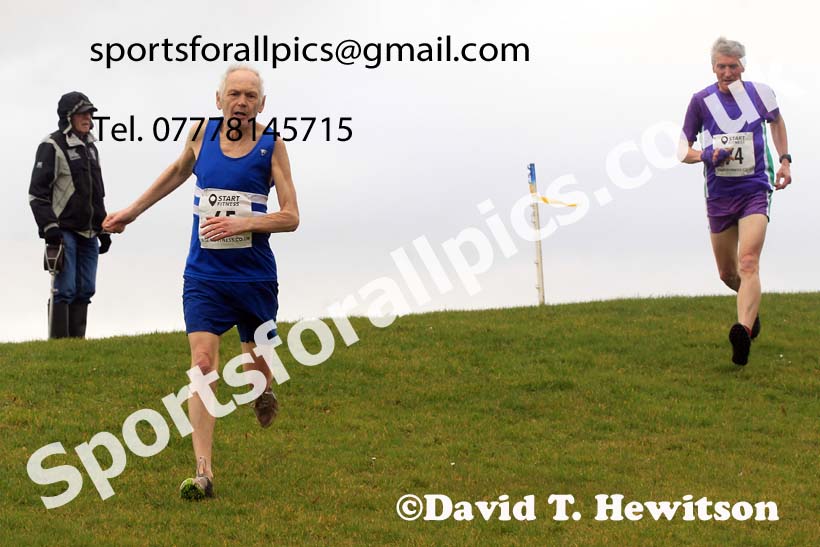Womens 35+ and Mens 65+ 2023 NEMAA Cross Country, Croft Circuit, North Yorkshire. Photo: David T. Hewitson/Sports for All Pics